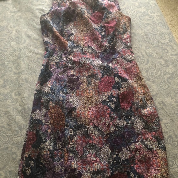 Lovely H&M dress - Picture 5 of 11